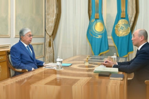 Мемлекет басшысы «Бәйтерек» ұлттық басқарушы холдингі» АҚ басқарма төрағасы Қанат Шарлапаевты қабылдады