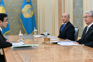 ​Президент Касым-Жомарт Токаев принял председателя правления АО «НУХ «Байтерек» Рустама Карагойшина