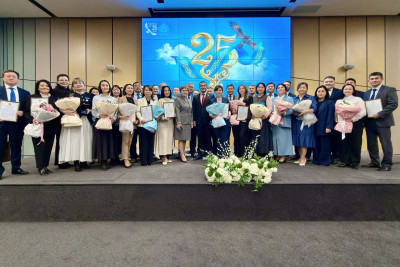 Республикa күні қарсаңында «Қазақстанның экспорттық-кредиттік агенттігі» АҚ қызметкерлері марапатталды