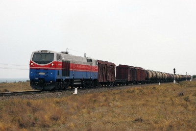 Делегация KazakhExport посетила АО «Локомотив құрастыру зауыты»