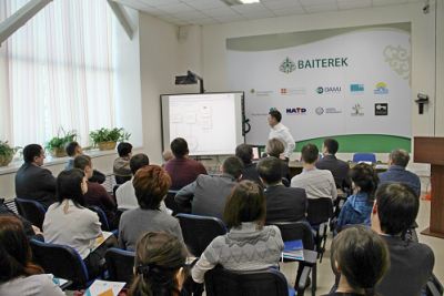 «KazakhExport» СК» қызметкерлері «Даму» кәсіпкерлікті дамыту қоры» АҚ-ның Қарағанды аймақтық филиалы алаңында «Шикізаттық емес сектор экспортшыларын қаржылық-сақтандырумен қолдаудың жаңа тетіктері және құралдары» деген тақырыпта семинар-кеңес өткізді